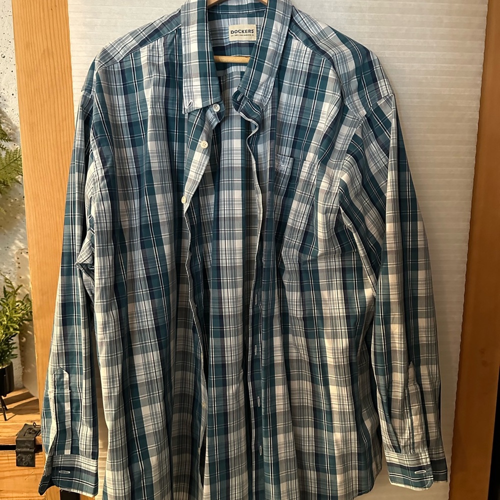 Dockers Men's Teal and White Checkered Shirt